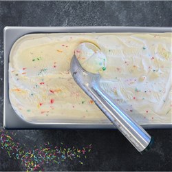 ICECREAM CAKE BATTER 5LT # 10306407 EVEREST